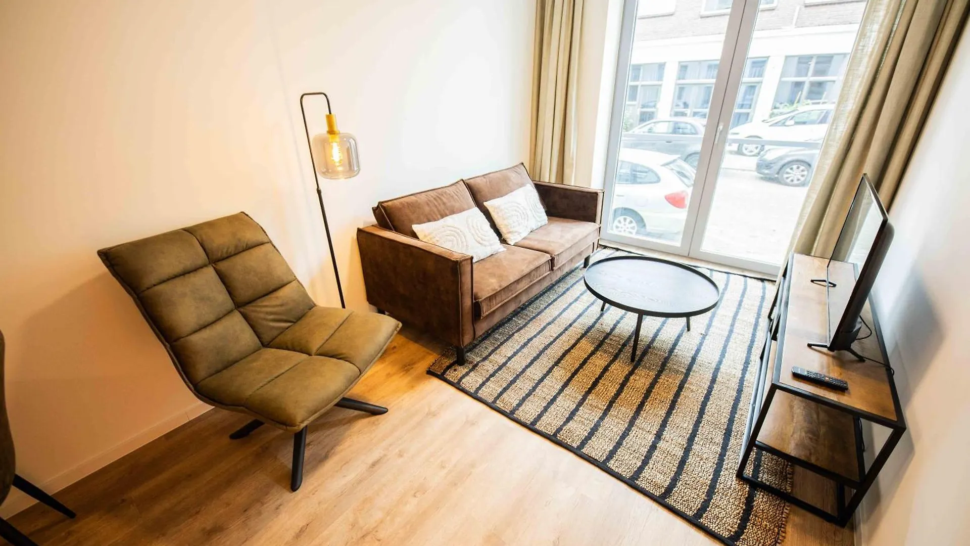 Prins Hendrikkade Rotterdam Aparthotel