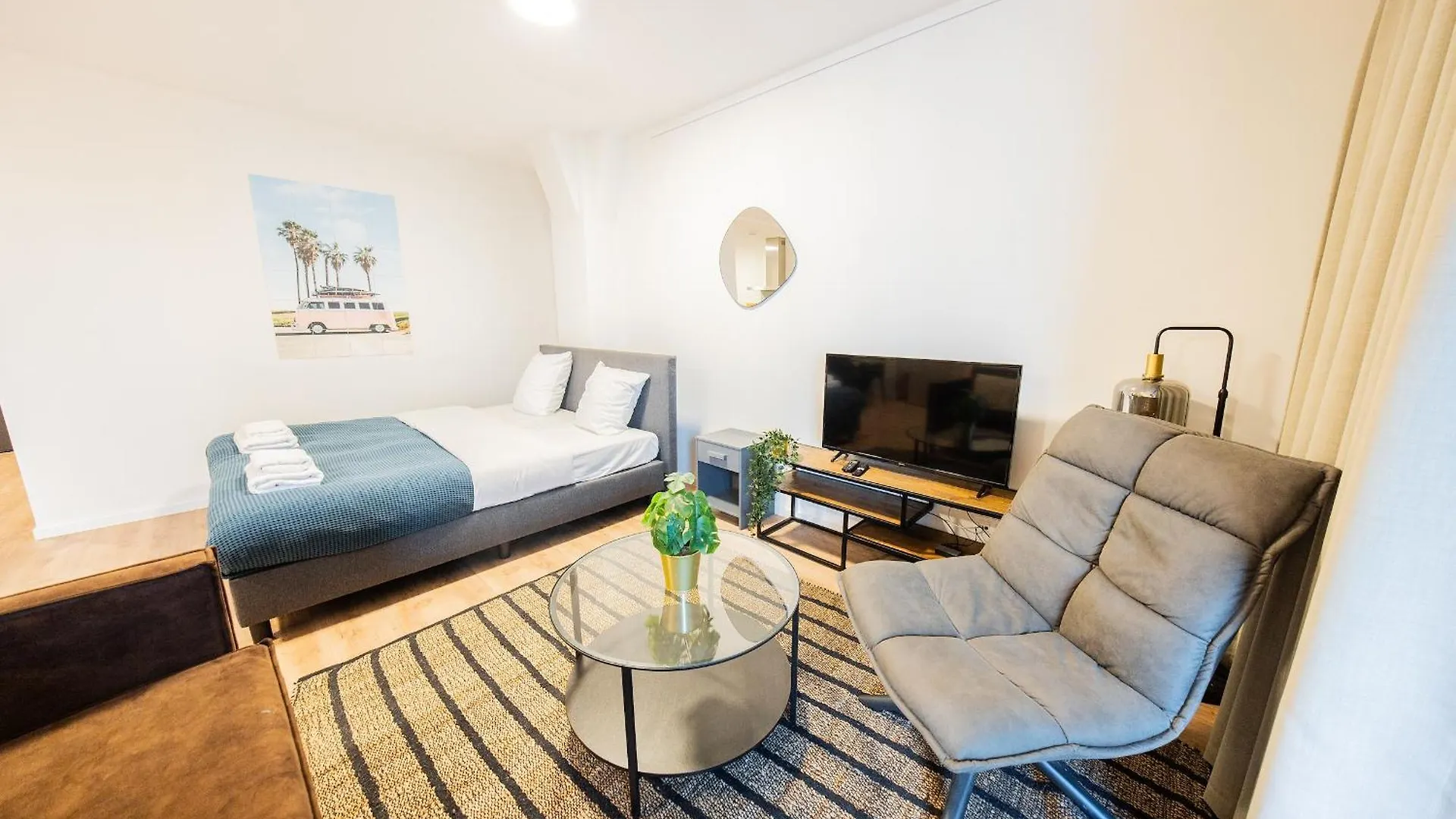 Prins Hendrikkade Rotterdam Aparthotel